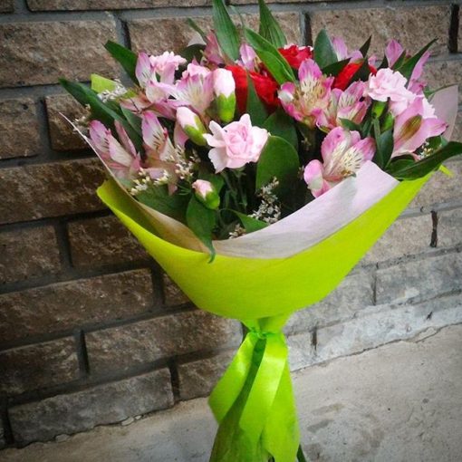 Bouquets con flores de astromerias
